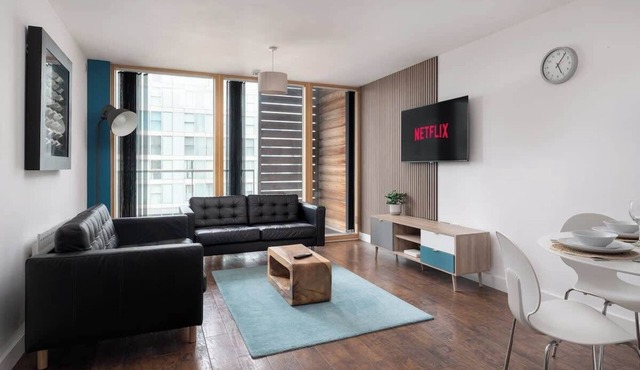2BR| 2Bath | Parking | Walk to Xscape & Centre:MK