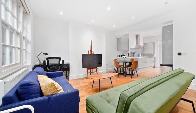 2BR Apartment Comfort & Style Near Kings Cross