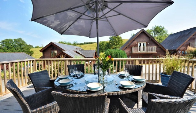 3 Bed in Little Petherick (oc-trena6)