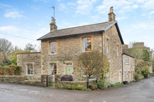 3 Bed in Nunney oc-r30256