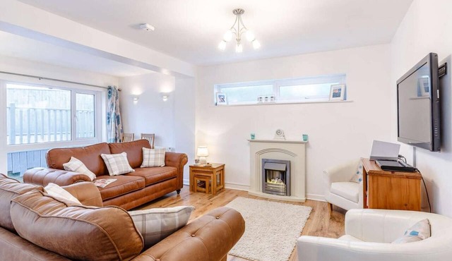 3 Bed in Torquay (oc-82959)