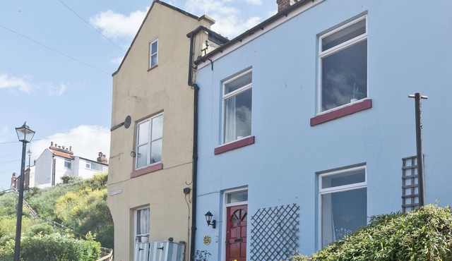 3 bedroom accommodation in Staithes, near Whitby