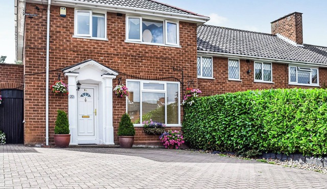 3 bedroom accommodation in Sutton Coldfield