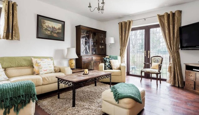 3 bedroom accommodation in Christchurch