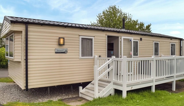 3 bedroom accommodation in Blackpool