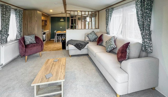 3 bedroom accommodation in Eaton, Congleton