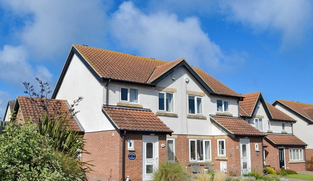 3 bedroom accommodation in Seahouses