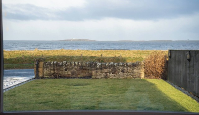 3 bedroom accommodation in Seahouses, near Alnwick
