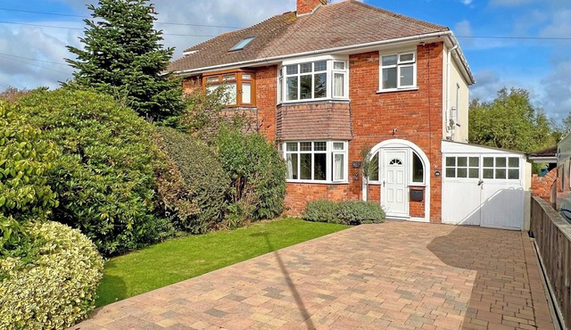 3 bedroom accommodation in Weymouth