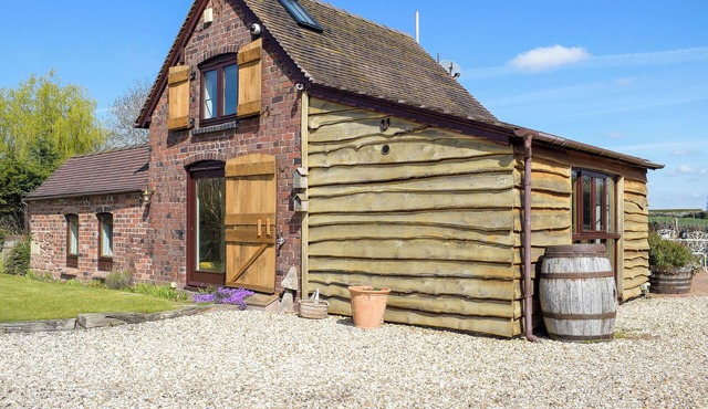 3 bedroom accommodation in Crudgington, near Telford