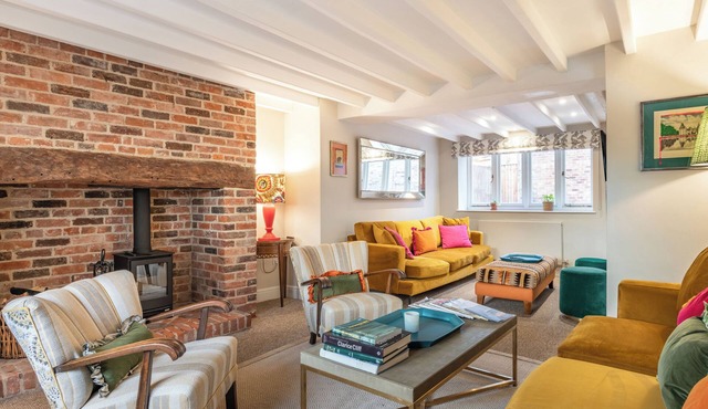 3 bedroom accommodation in Wighton