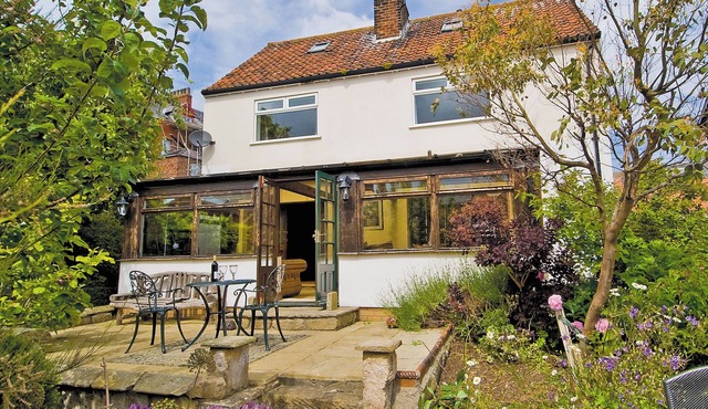 3 bedroom accommodation in Whitby