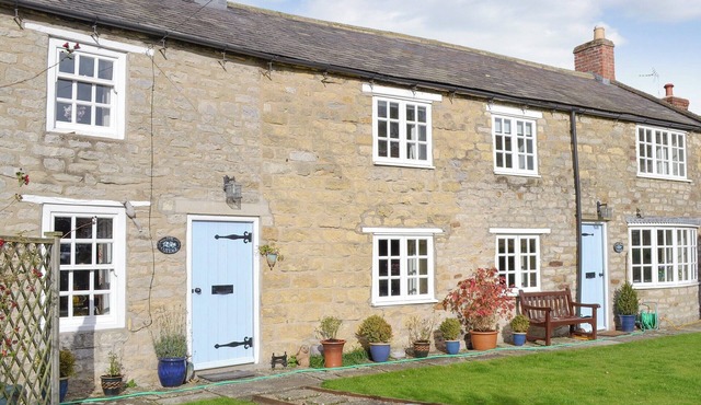 3 bedroom accommodation in Sinnington, near Pickering