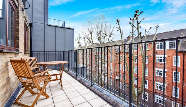 3 Bedroom Family Apartment With Private Terrace