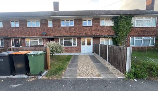 3 Bedroom House Oakwood Retreat in Dunstable