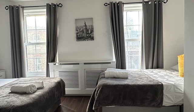 3 Bedrooms Entire Flat in Central London
