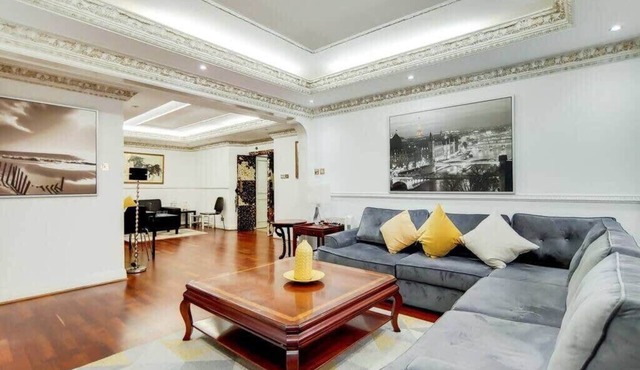 3B Apartment Near Harrods in Knightsbridge