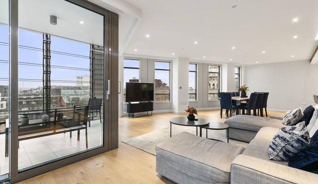 3Bed 3Bath Apt in Central London
