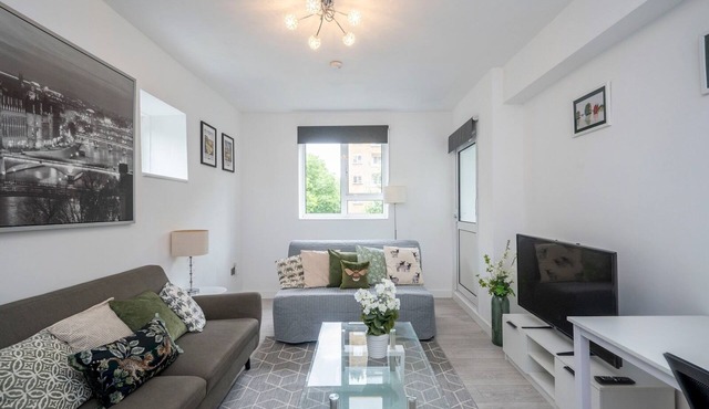 3BR Gem near Soho & Euston | Balcony & Charm - Pass the Keys