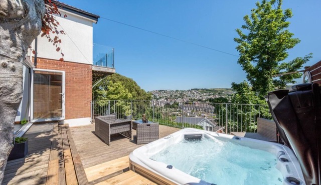 4 Bed in Ilfracombe (oc-rockho)