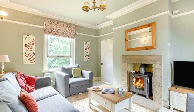 4 Bed in Matlock Bath (oc-r32432)