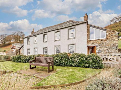 4 Bed in Penrith oc-sz367