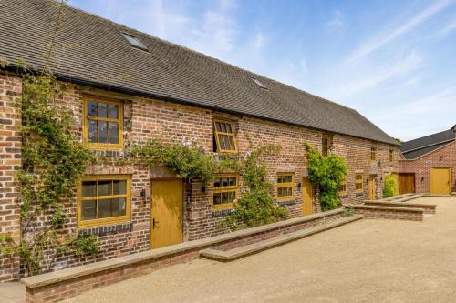 4 Bed in Stoke-on-Trent oc-c32195