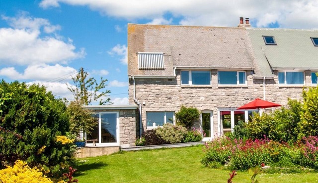 4 Bed in Worth Matravers (oc-ic118)