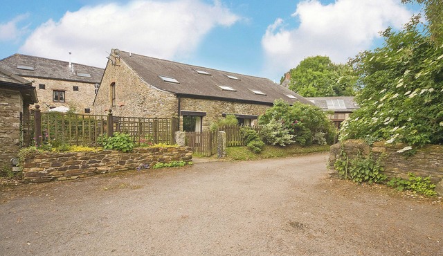 4 bedroom accommodation in East Allington, near Totnes