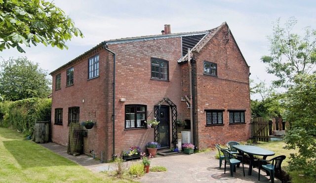 4 bedroom accommodation in Sudbourne, near Orford