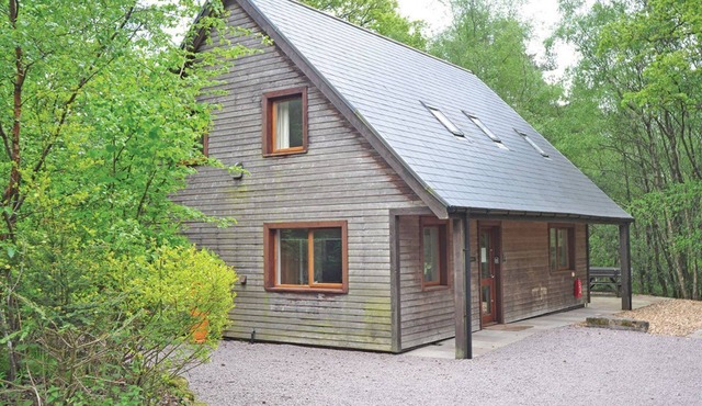 4 bedroom accommodation in Oakamoor