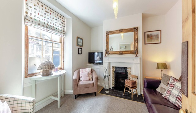 4 bedroom accommodation in Stamford