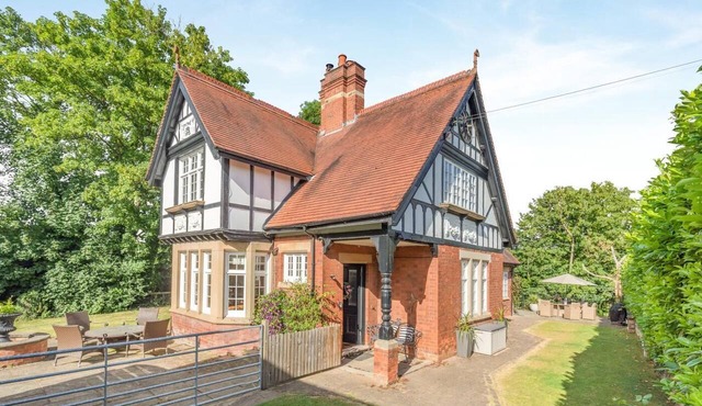 5 Bed in Belper (oc-b29775)