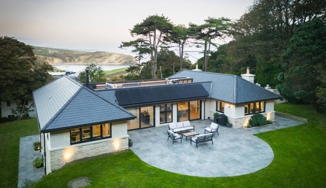 5 Bed in Lulworth Cove (oc-a34120)
