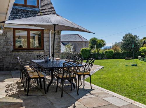 5 Bed in Swanage oc-dc142