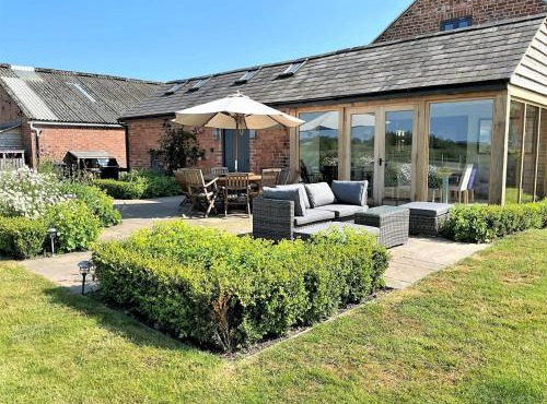5 Bed in Whitchurch oc-77696