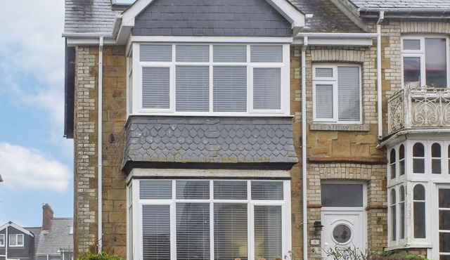 5 bedroom accommodation in Newquay