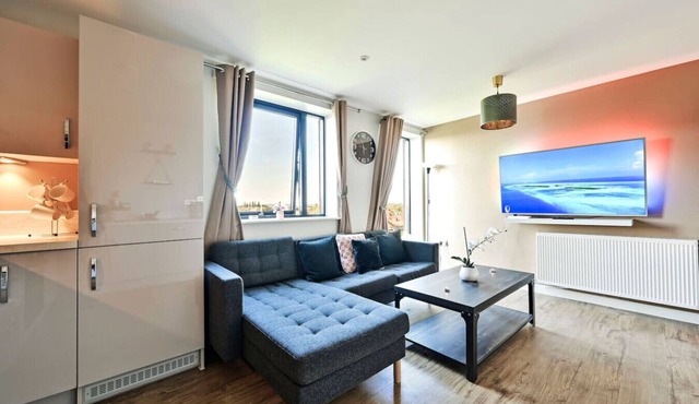 5-bedroom Penthouse | Wembley