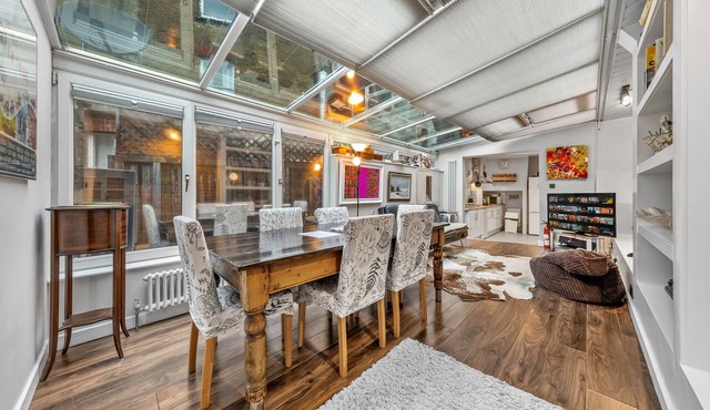 5star central zone1 -2 bed 2 bath Slps 6 superWifi