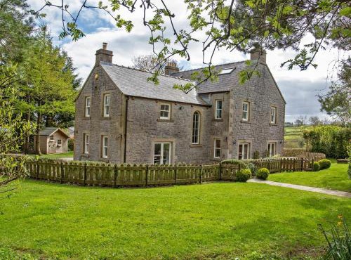 7 Bed in Buxton oc-93808