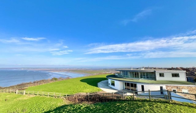 7 Bed in Westward Ho (oc-o34167)