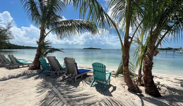 #7 - Guana Beach Inn @sunset beach, Guana Cay