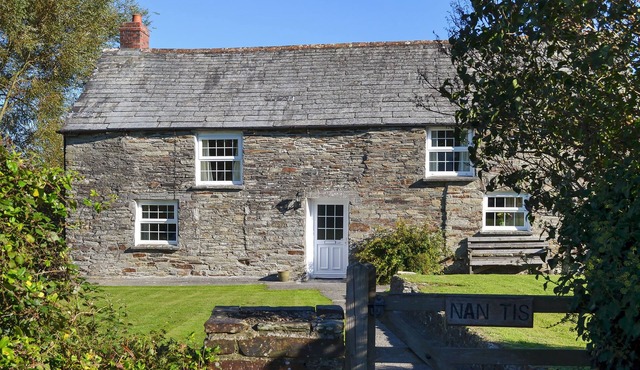 A 400 year old cottage with original features.