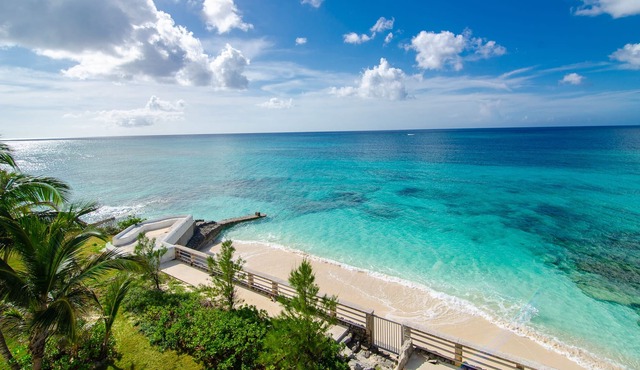 A SCENIC New Beachfront Listing in The Bahamas! 3W