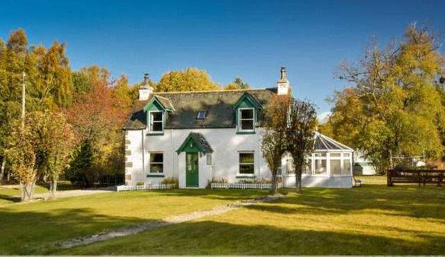 A Traditional Cottage, family friendly with large garden in private grounds.