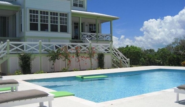 Abaco Luxury Private Home on 4 Acres