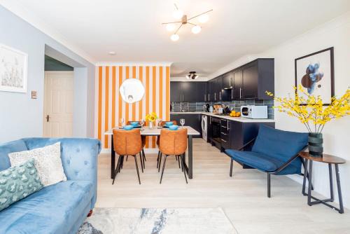 Air Maison - Bright and Breezy - 5 Min Walk to Seafront