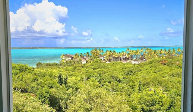 Anchorage Villa: New Heated Pool! Spacious w/OceanViews, Steps to Beach!