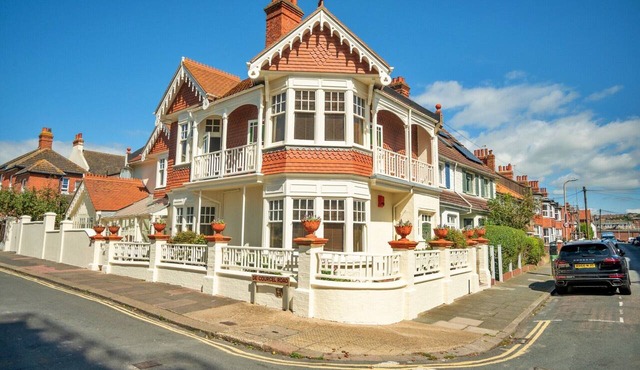 Apartment in Brighton near the Beach