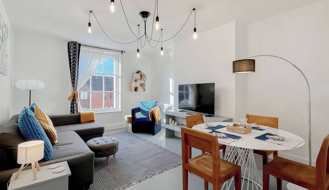 Apartment in Gloucester Quays-Apartment Three